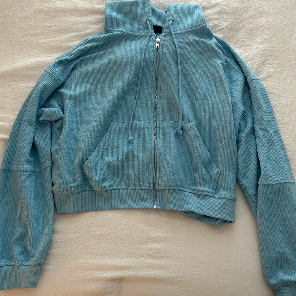 Forever 21 Ribber Cropped Hoodie
